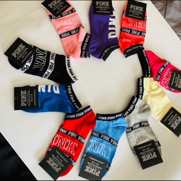 5 SOCKS FOR $10🎄🎁🎄🎁🎄 - Picture 2 of 2